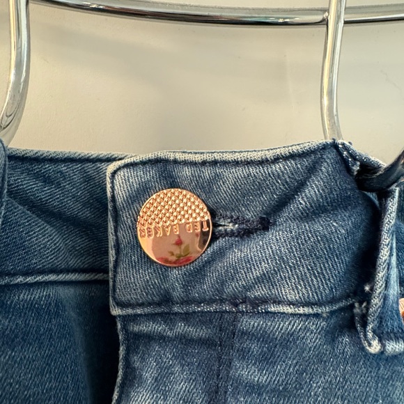 New without tags, never worn Ted Baker slim fit jeans - Picture 5 of 6